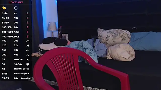 andrewmhilton  online show from March 2025 10:42:01 PM