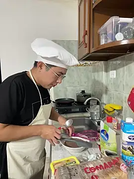 andrewmhilton  online show from March 2025 02:39:02 AM