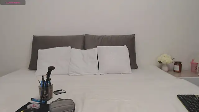 Kate001 online show from February 2025 05:39:01 AM