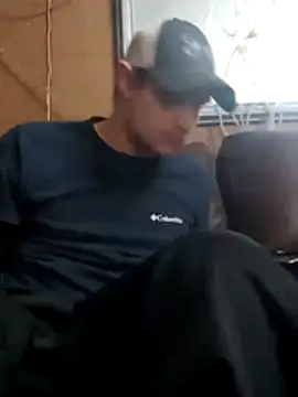 Snapshot of Midwestalpha chatting on December 2024 12:05:02 PM Midwestalpha online show from December 2024 12:05:02 PM