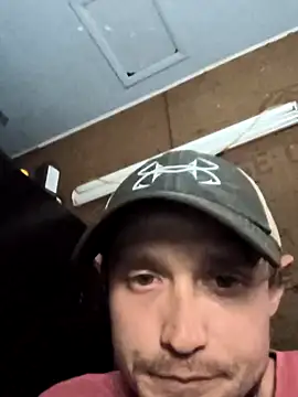 Snapshot of Midwestalpha chatting on February 2025 02:09:02 AM Midwestalpha online show from February 2025 02:09:02 AM