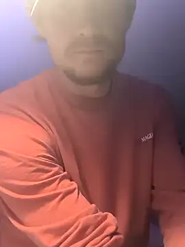 Snapshot of Midwestalpha chatting on March 2025 03:25:01 PM Midwestalpha online show from March 2025 03:25:01 PM