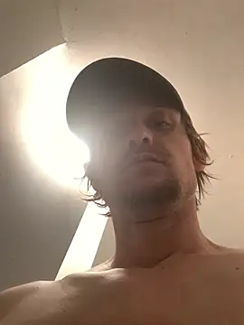 Snapshot of Midwestalpha chatting on February 2026 06:59:02 AM Midwestalpha online show from February 2026 06:59:02 AM