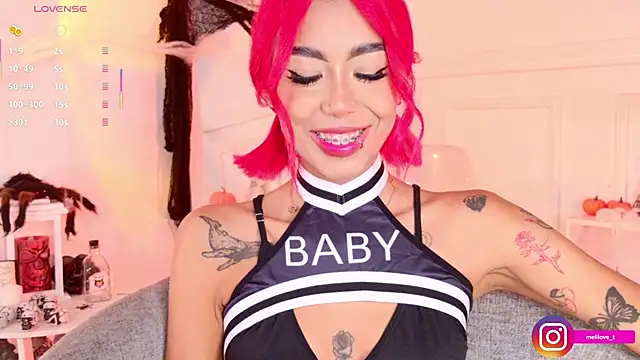 Mely-taylor online show from November 2025 09:06:02 PM