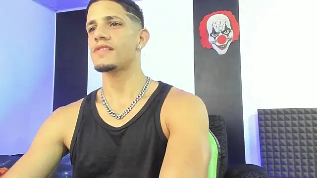 jhonnysnow17 online show from January 2025 01:31:01 AM