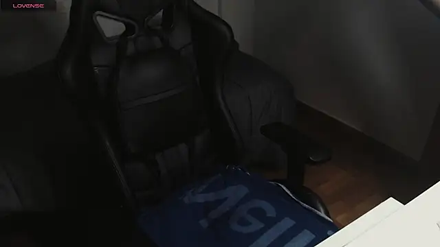 cutehairymacho online show from March 2025 06:40:02 PM