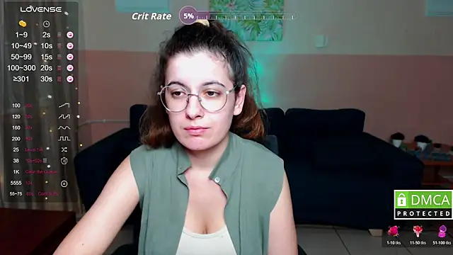 Aminabeatris online show from November 2025 12:26:01 PM