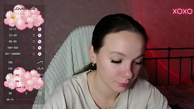 lil luna x online show from February 2025 04:09:02 PM