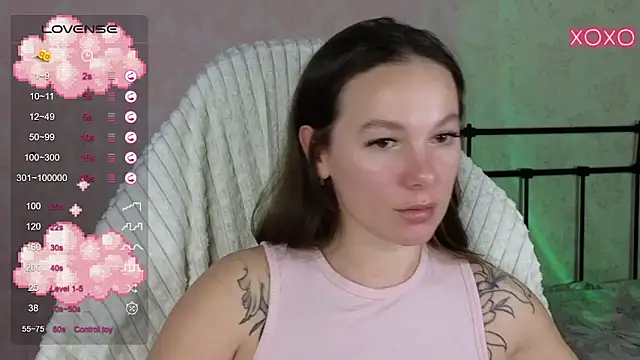 lil luna x online show from February 2025 12:59:01 PM