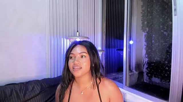 Aluna sweet online show from February 2025 08:51:02 PM