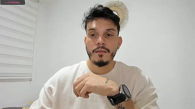 alejandro stark online show from December 2024 01:21:01 AM