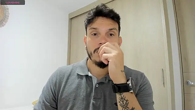 alejandro stark online show from February 2025 09:05:02 AM