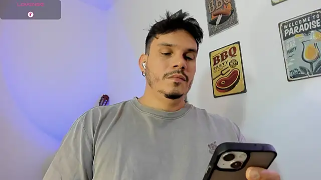 alejandro stark online show from February 2026 03:00:02 AM