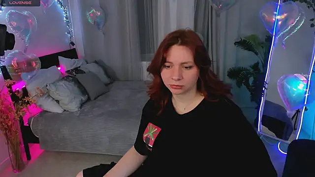 Snapshot of melissa_adamss chatting on February 2026 02:10:01 PM melissa adamss online show from February 2026 02:10:01 PM