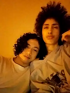 LiverandBrat77 online show from December 2024 11:47:01 PM