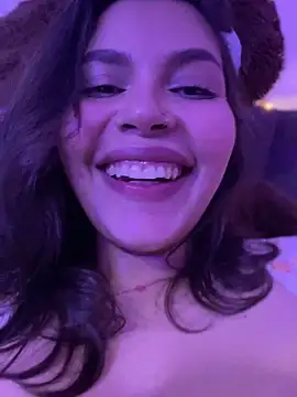 GigiiStone online show from December 2024 01:19:01 AM