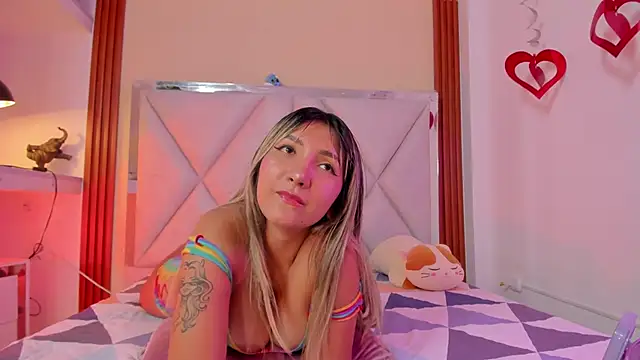 Happy tits online show from February 2025 10:54:01 PM