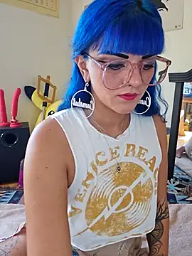 anyalikestosuck online show from September 2025 06:30:02 PM