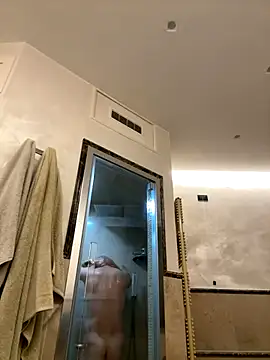 zjwsteve online show from October 2025 10:40:02 PM