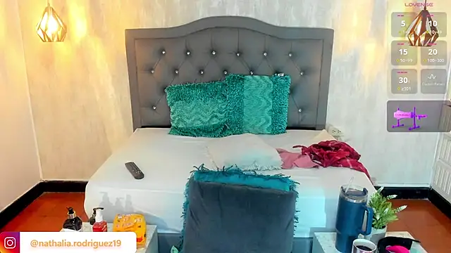 yexalen 69 online show from November 2025 04:06:01 PM