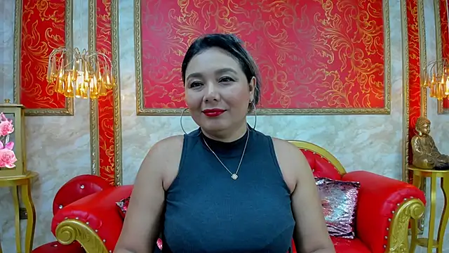 Snapshot of Myhottie_Milf chatting on December 2024 01:39:02 PM Myhottie Milf online show from December 2024 01:39:02 PM