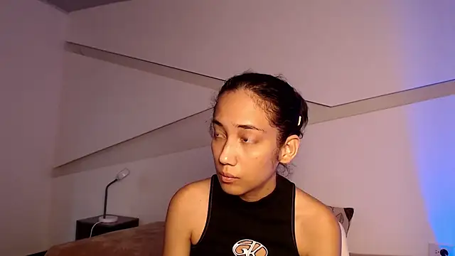 hot little bunny online show from October 2025 08:42:01 PM