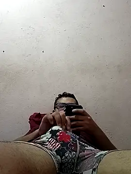 Novin18RJ online show from February 2025 01:44:02 PM