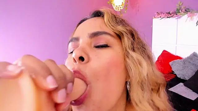 MarieKoster online show from January 2025 04:13:02 PM