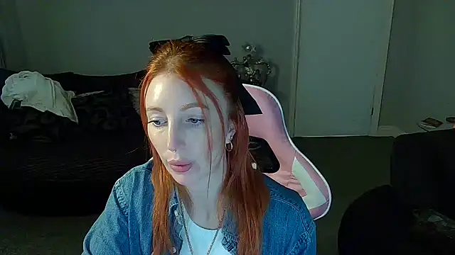 Red firesquirt online show from January 2025 12:13:02 PM