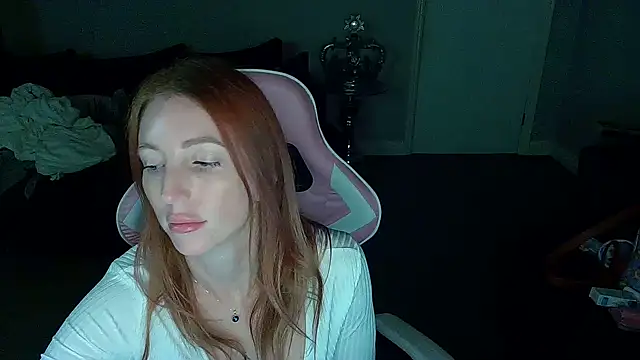 Red firesquirt online show from January 2026 10:48:02 PM