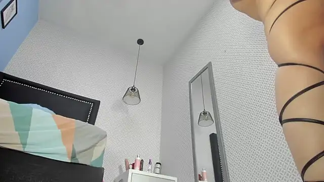 LORENADAVIES online show from February 2025 04:55:01 AM