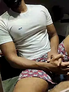 xxxhugedick0001 online show from March 2025 06:43:02 PM