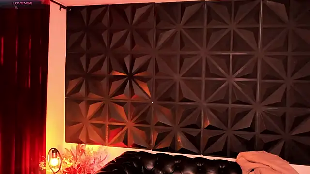 Misselektra   online show from January 2025 03:45:01 AM