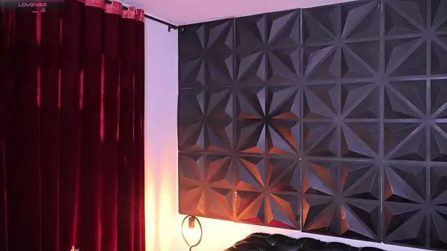 Misselektra   online show from March 2025 04:47:01 AM