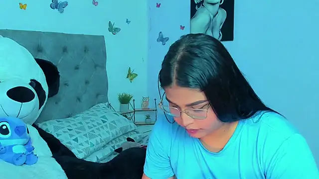 mabellfox online show from January 2025 08:43:01 PM