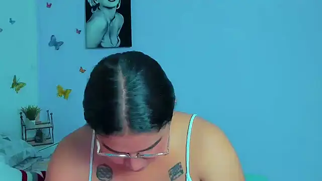 mabellfox online show from January 2025 12:17:01 AM