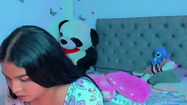 mabellfox online show from February 2025 09:59:01 PM