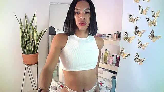 Snapshot of carmen14 chatting on February 2025 07:25:02 PM carmen14 online show from February 2025 07:25:02 PM