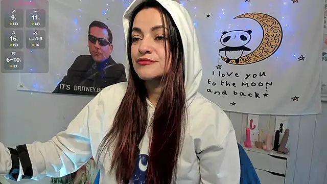 LovelyAzucena online show from February 2025 03:10:02 PM