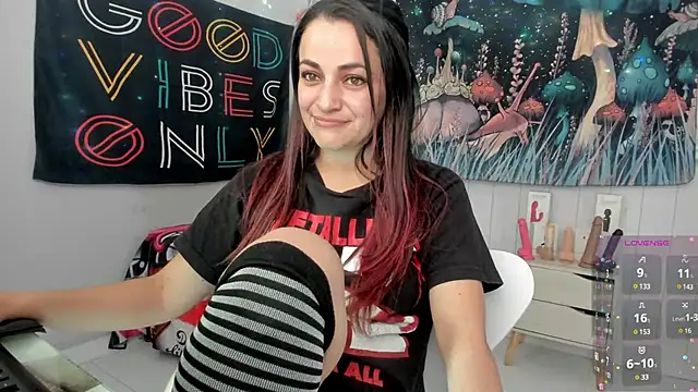 LovelyAzucena online show from February 2025 03:04:02 PM