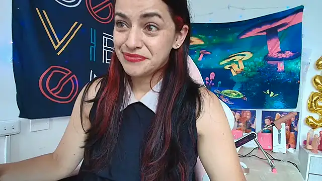 Snapshot of LovelyAzucena chatting on June 2026 03:23:02 PM LovelyAzucena online show from June 2026 03:23:02 PM