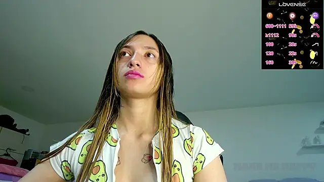 TiffanyBela online show from October 2025 02:18:01 AM