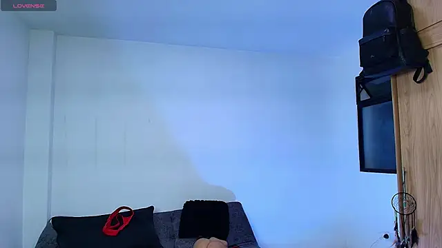 Snapshot of BrayaanFit chatting on October 2025 11:35:01 PM BrayaanFit online show from October 2025 11:35:01 PM