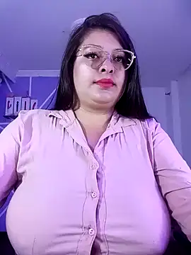 MiiaaJoness online show from January 2025 05:58:01 PM