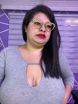 MiiaaJoness online show from March 2026 04:11:01 PM