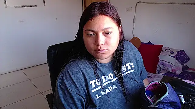 girl milk2 online show from January 2025 01:56:02 PM