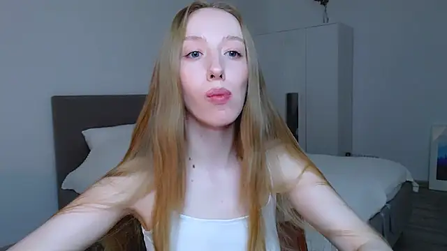 Luna insniity online show from March 2025 11:56:02 PM