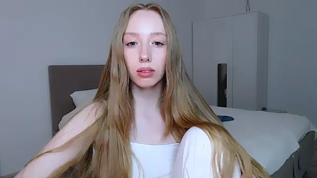 Luna insniity online show from March 2025 01:02:02 AM