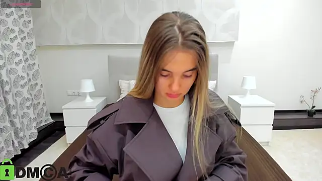 Donna Evans online show from September 2025 12:32:02 AM