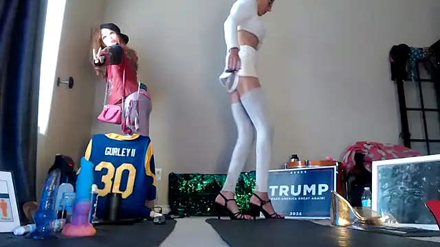 Taylorsexbot online show from December 2024 06:48:01 PM